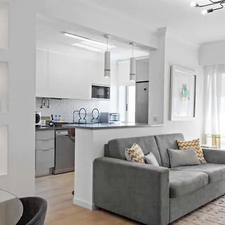 Apartment Timeless Sea I