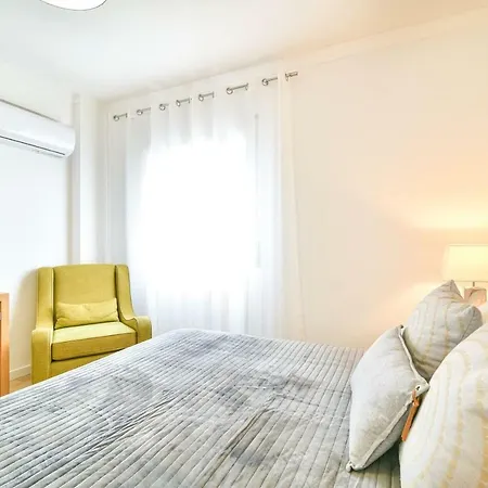 Timeless Sea I Apartment